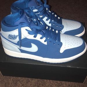 Men’s Nike sneakers size 10.5